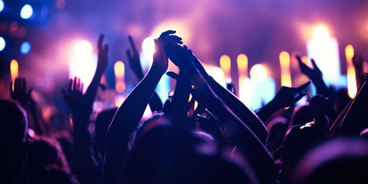 Grow-your-fan-base-unstoppable-singer-summit