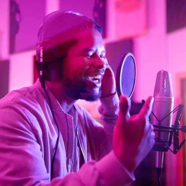 The-Unstoppable-Singer-Summit-profitable-singing-career